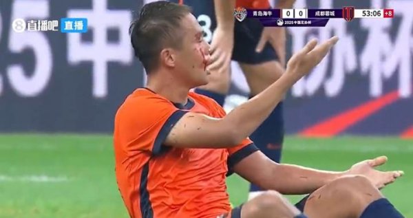 民信配资 这个动作有点狠啊！德尔加多无球状态肘击，孙正傲满脸是血